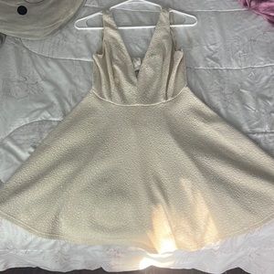 I used this dress for my fifteen birthday, I only used it once.
